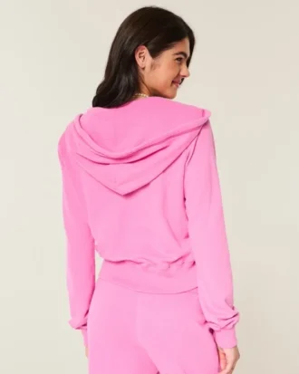 Sudadera con capucha y cremallera de felpa