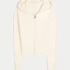 Sudadera con capucha y cremallera de punto trenzado de Gilly Hicks.