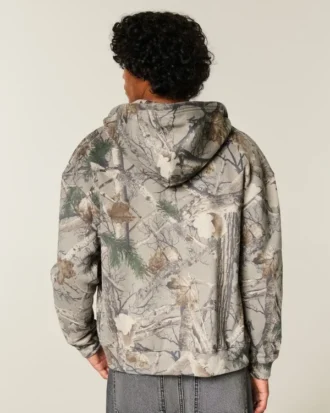 Sudadera con capucha y cremallera tipo camuflaje Sudadera con capucha y cremallera tipo camuflaje