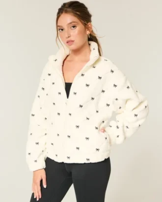 Sudadera con cremallera y bordado Sherpa de Gilly Hicks
