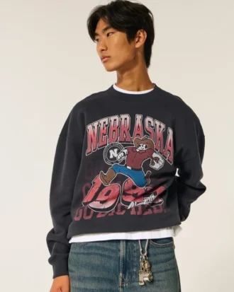 Sudadera con gráfico de los Cornhuskers de la Universidad de Nebraska