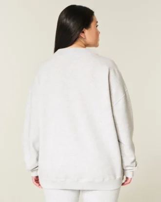 Sudadera oversize con cuello alto
