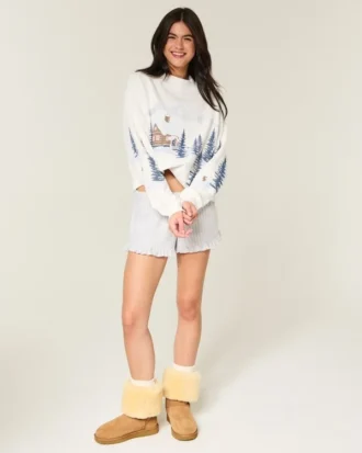 Sudadera oversize de cuello alto con estampado puff y gráfico invernal