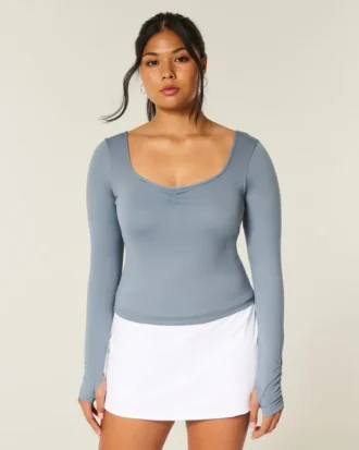 Top con escote corazón Active Recharge Cinch de Gilly Hicks