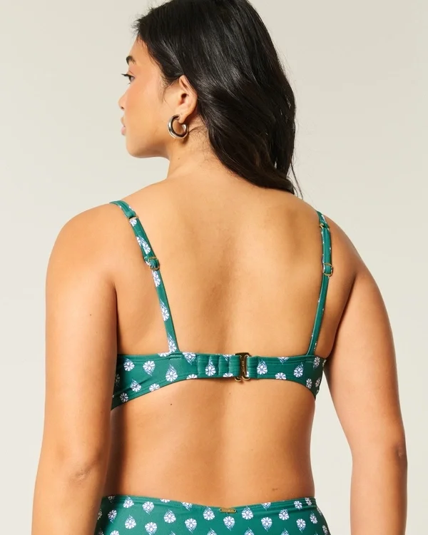 Top de bikini con aros y escote pronunciado para curvas Top de bikini con aros y escote pronunciado para curvas