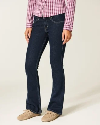 Vaqueros bootcut de talle bajo y lavado oscuro