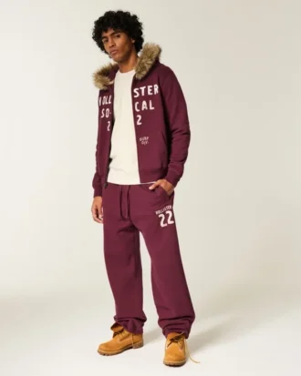 Vaqueros holgados con logotipo estampado Vaqueros holgados con logotipo estampado