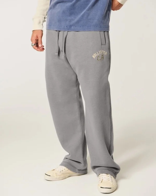 Vaqueros holgados con logotipo estampado Vaqueros holgados con logotipo estampado