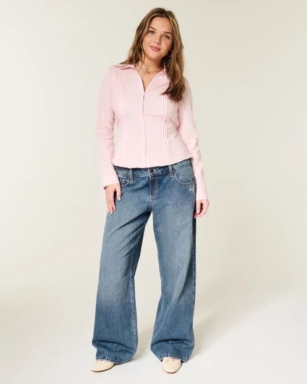 Vaqueros holgados de talle bajo, lavado oscuro y bordado floral Vaqueros holgados de talle bajo, lavado oscuro y bordado floral