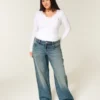 Vaqueros holgados de talle bajo y lavado medio Vaqueros holgados de talle bajo y lavado medio