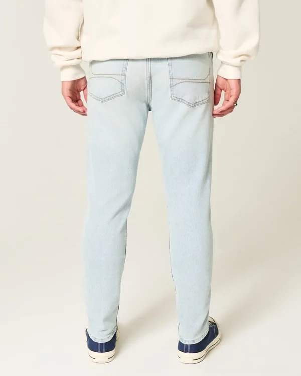Vaqueros pitillo deportivos de lavado claro Vaqueros pitillo deportivos de lavado claro