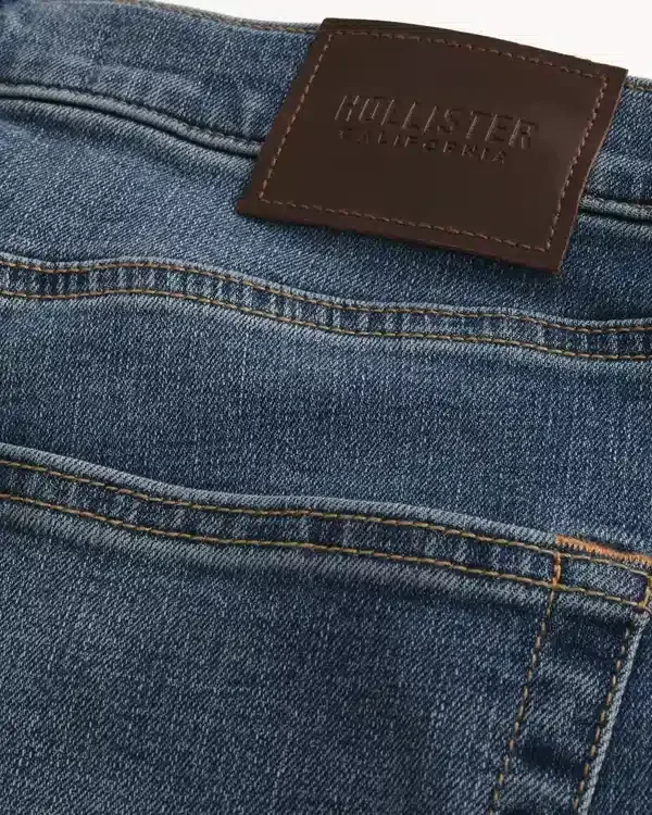 Vaqueros pitillo deportivos de lavado medio Vaqueros pitillo deportivos de lavado medio