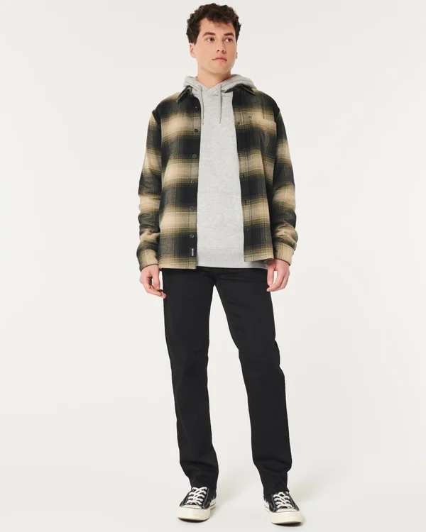 Vaqueros rectos ajustados negros que no destiñen Vaqueros rectos ajustados negros que no destiñen