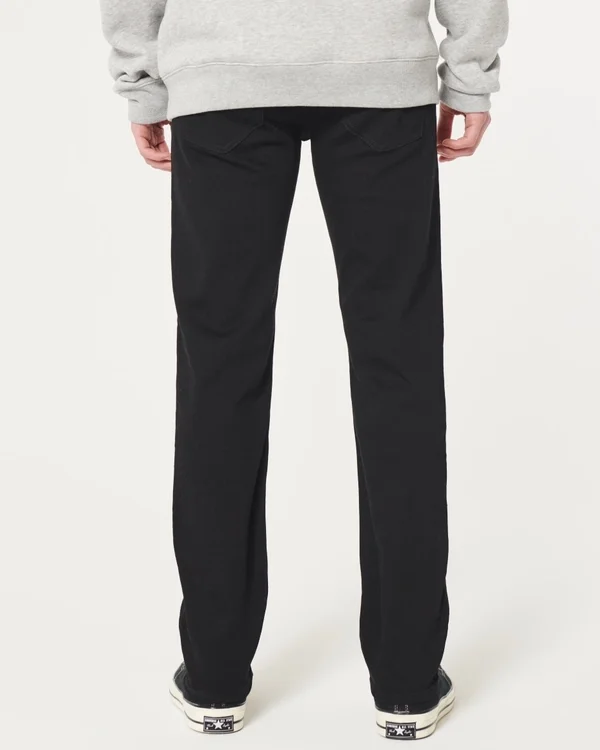 Vaqueros rectos ajustados negros que no destiñen Vaqueros rectos ajustados negros que no destiñen