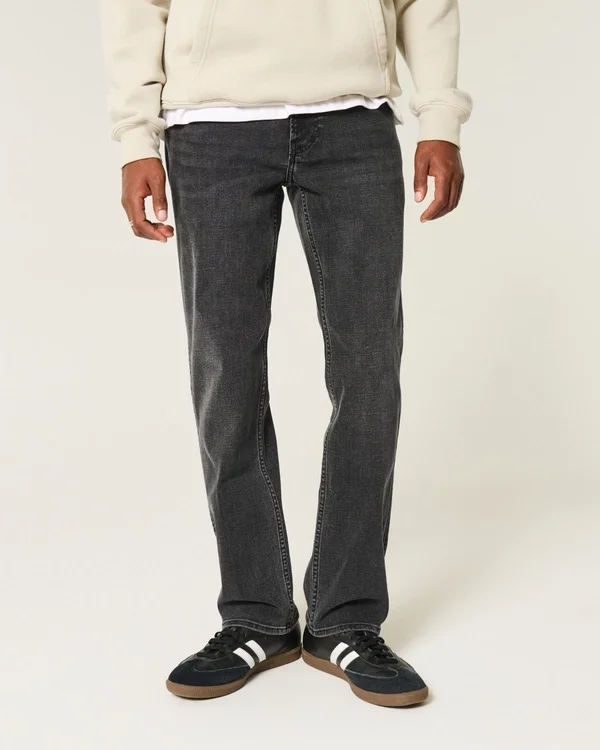 Vaqueros rectos negros lavados Vaqueros rectos negros lavados