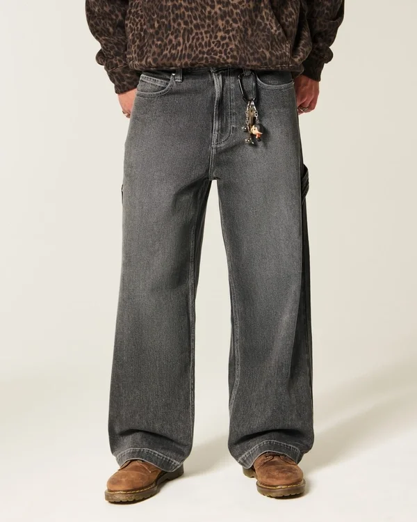 Vaqueros superbaggy lavados en negro Vaqueros superbaggy lavados en negro