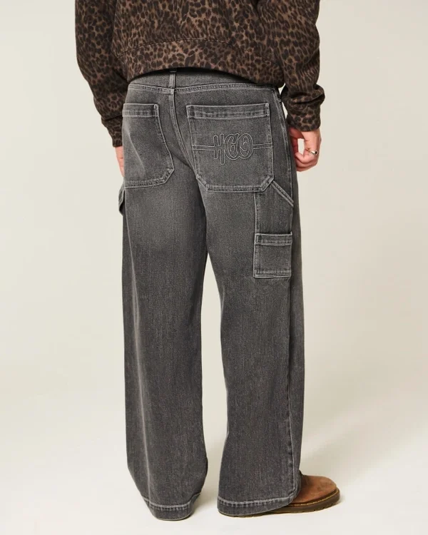 Vaqueros superbaggy lavados en negro Vaqueros superbaggy lavados en negro