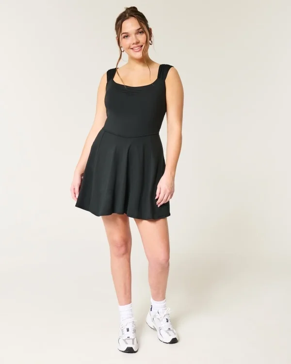 Vestido Active Cinch de Gilly Hicks Vestido Active Cinch de Gilly Hicks