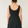 Vestido Active Cinch de Gilly Hicks Vestido Active Cinch de Gilly Hicks