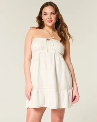 Vestido babydoll bordado sin tirantes