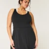 Vestido con capas Active Boost de Gilly Hicks Vestido con capas Active Boost de Gilly Hicks