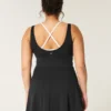 Vestido con capas Active Boost de Gilly Hicks Vestido con capas Active Boost de Gilly Hicks