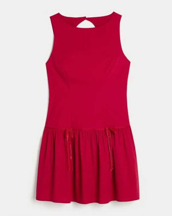 Vestido con falda pantalón, cuello alto y cintura baja Vestido con falda pantalón, cuello alto y cintura baja