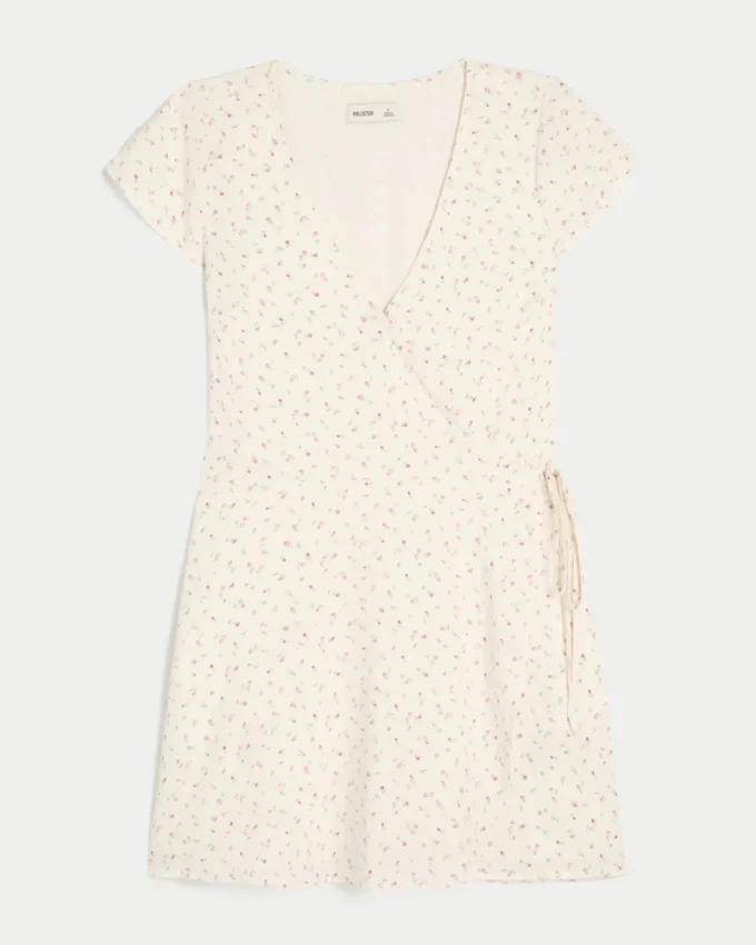 Vestido cruzado de manga corta