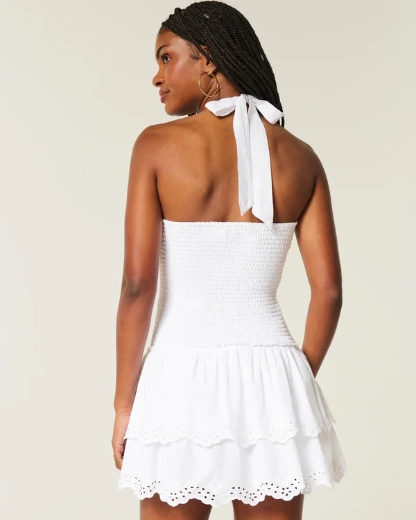 Vestido falda pantalón con escote halter y doble fruncido Vestido falda pantalón con escote halter y doble fruncido