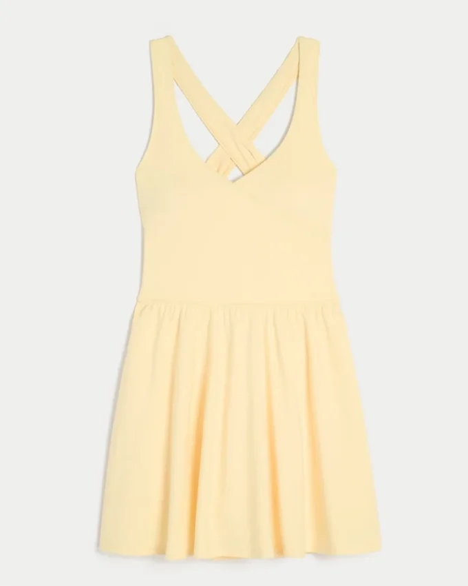 Vestido halter con envoltura Active Recharge de Gilly Hicks Vestido halter con envoltura Active Recharge de Gilly Hicks