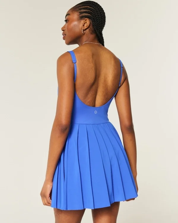 Vestido plisado deportivo Gilly Hicks Vestido plisado deportivo Gilly Hicks